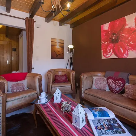 Chalet Bolt Hole *